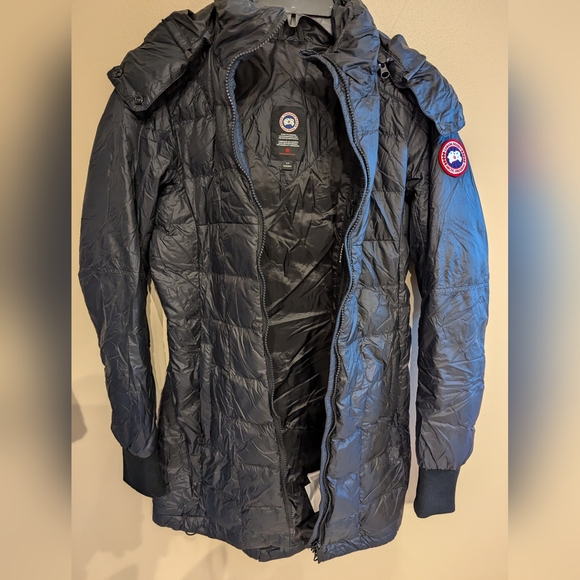 Canada Goose Ellison Packable Down Coat - Picture 12 of 16